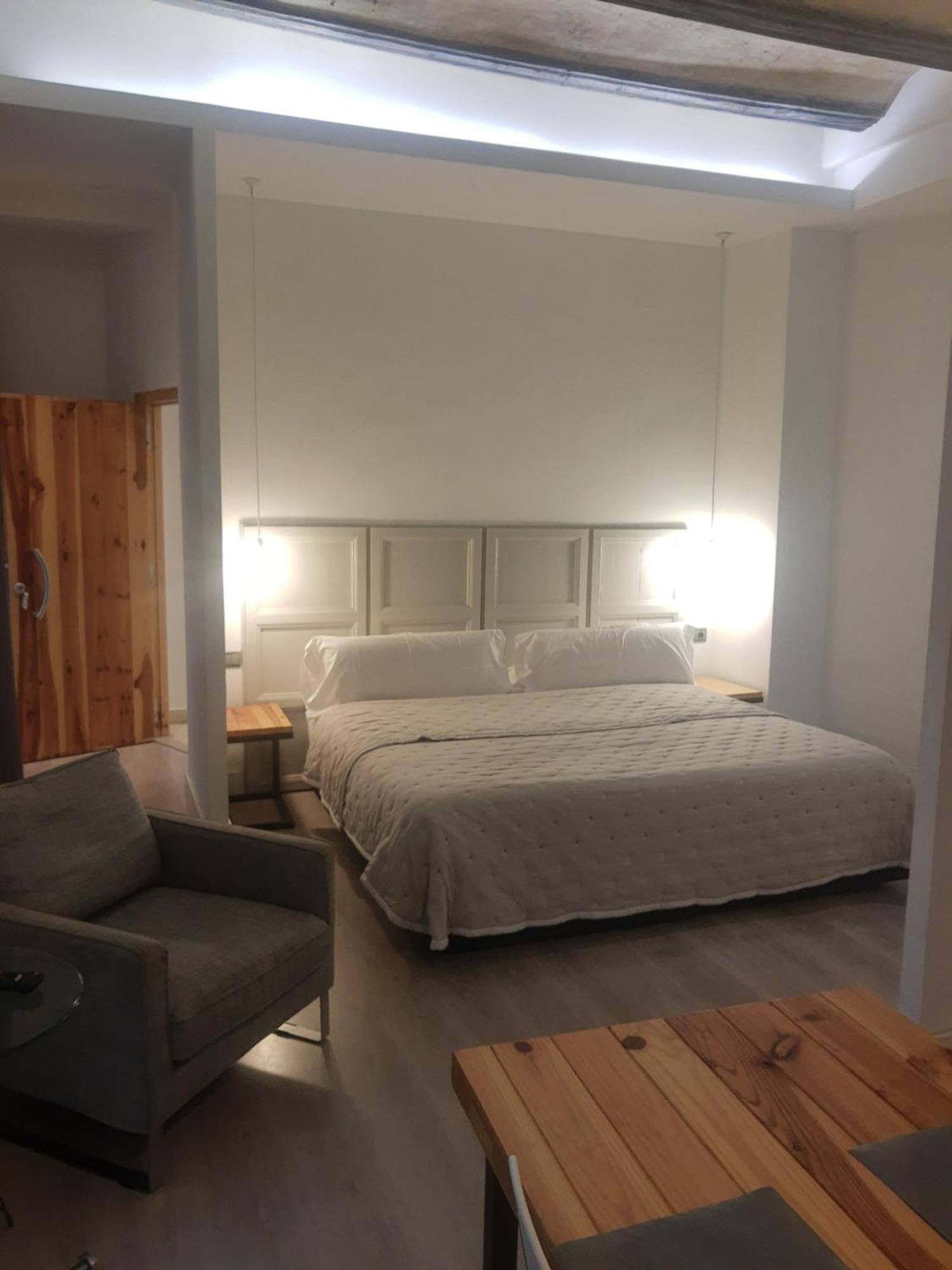 Las Coles Apartasuites Xàtiva Dış mekan fotoğraf