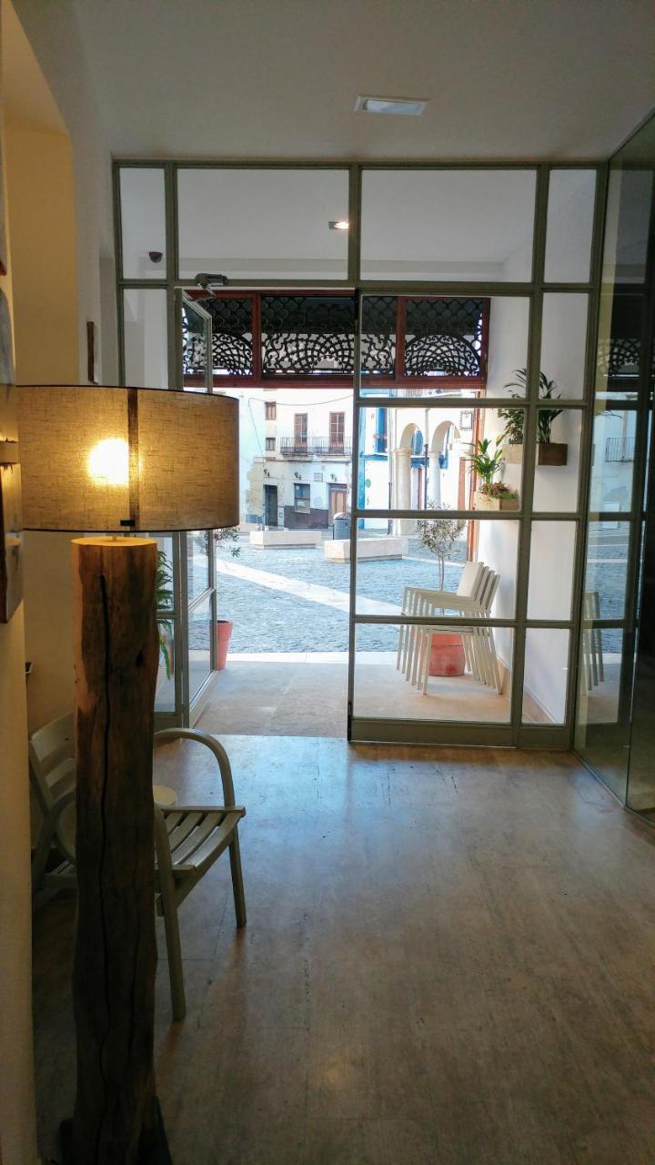 Las Coles Apartasuites Xàtiva Dış mekan fotoğraf